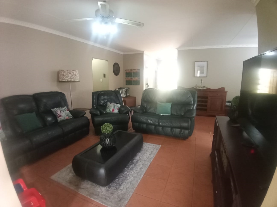 4 Bedroom Property for Sale in Cashan North West